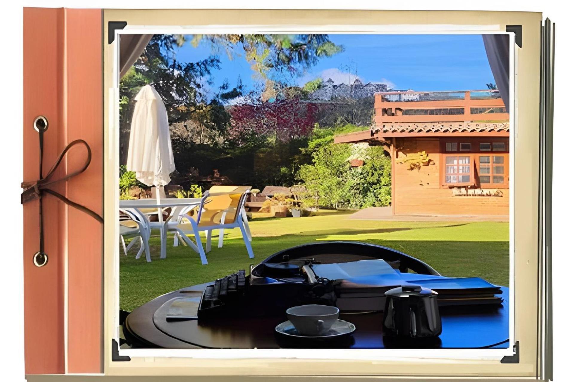 Acomodação com café da manhã  The Writer's House Campos do Jordão